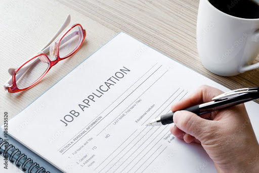 Writing Job Application Forms: Types, Tips & Free Templates