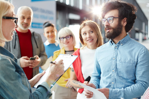 What is Participant Bias? How to Detect & Avoid It